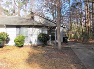 111 Twinwood Ct, Jacksonville, NC 28546