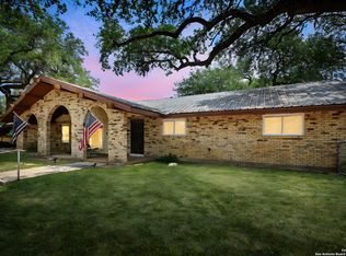 102 Southgate, Pleasanton, TX 78064