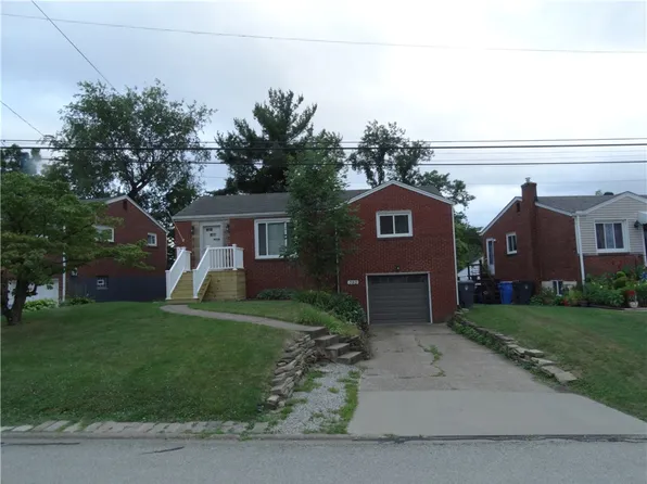 380 Pierina Dr, Pittsburgh, PA 15243