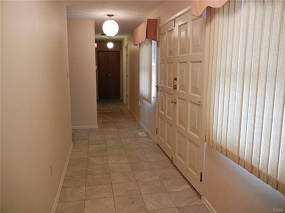 5th image of 4608 Sylvan Oak Dr