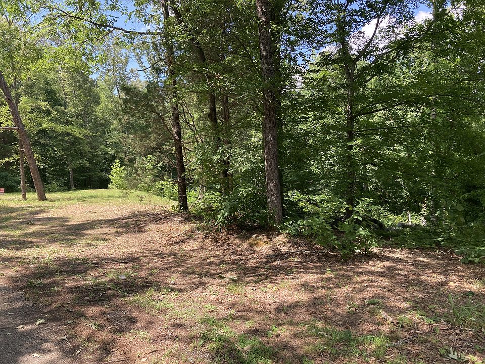 2nd image of 284 Allen Mill Creek Ln