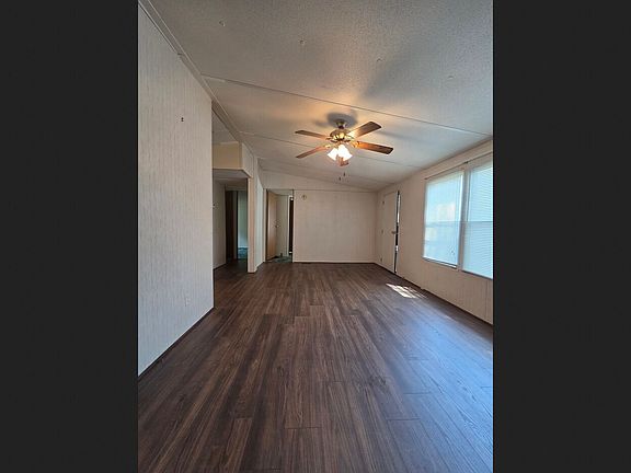 4th image of 1958 Miller St