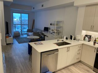 1 Hume St #402, Collingwood, ON L9Y 1W7