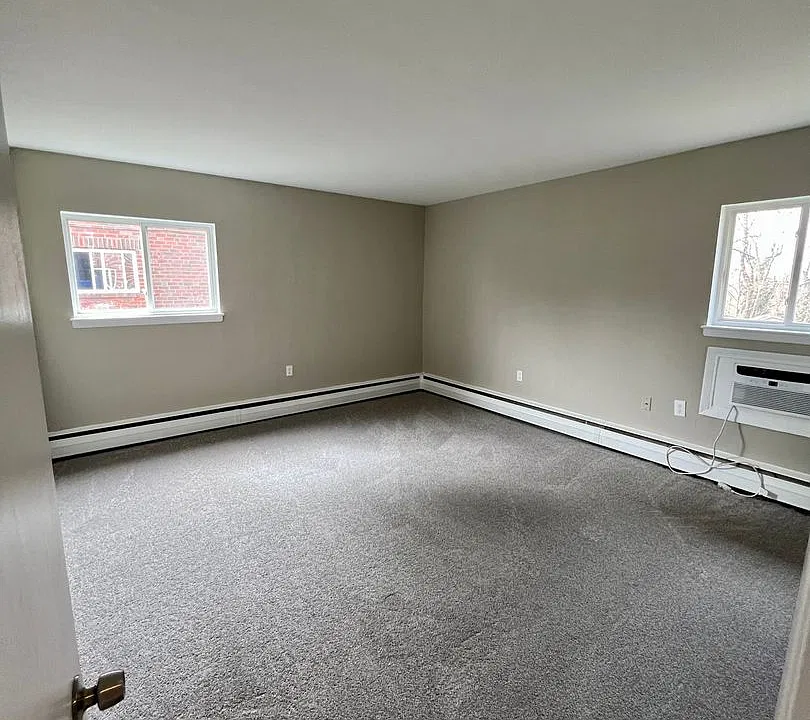 Wallingford South Apartments
