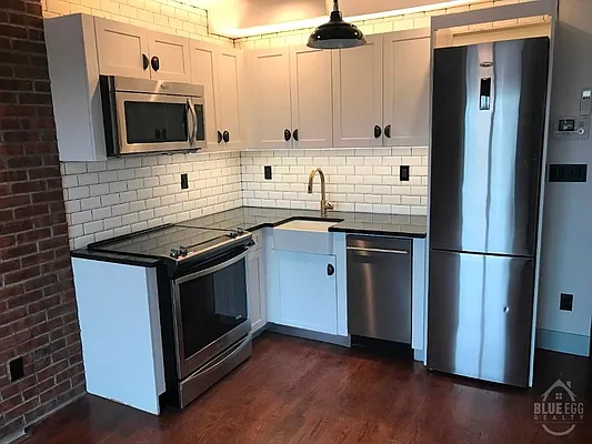 Rented by Blue Egg Realty Corp | media 27