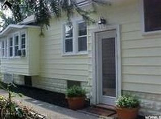 5242 Beech Ave, Maple Heights, OH 44137