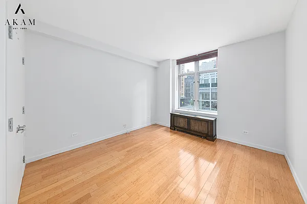 Rented by Akam Sales and Brokerage | media 11