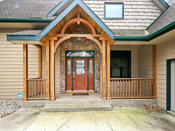 3rd image of 11151 N Shore Dr