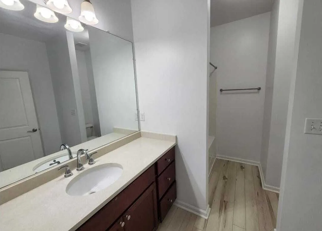 4405 Turnworth Arch - 1 — Photo 4