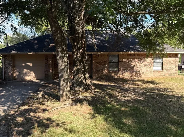 402 N Richardson St, Grand Saline, TX 75140