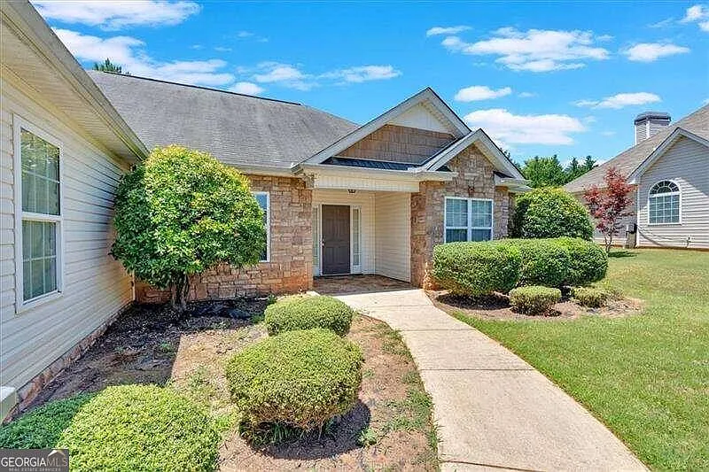 938 Center Bay Dr photo 1