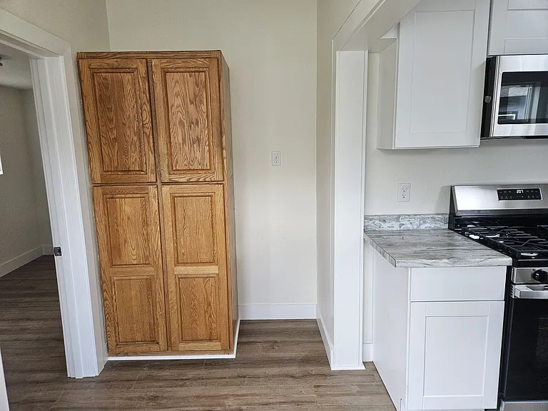 344 Michigan Ave — Photo 5