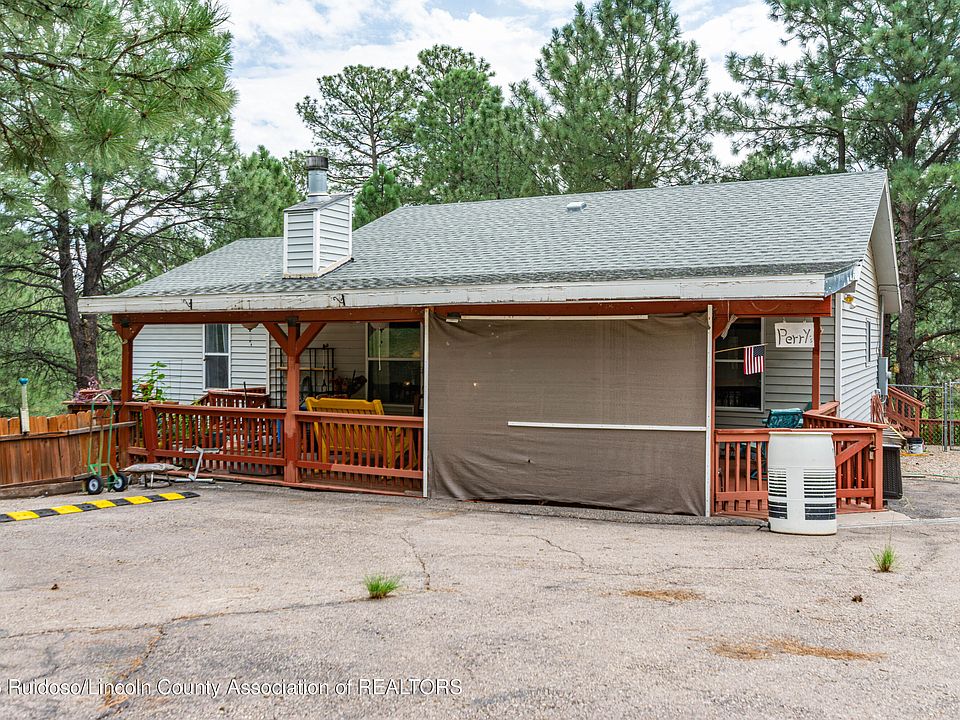 1st image of 302 College Dr