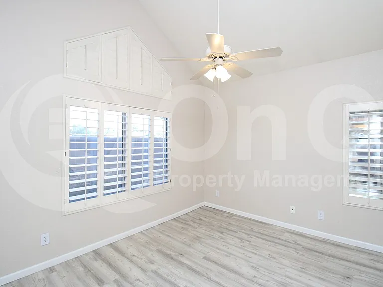 1633 E Lakeside Dr #85 — Photo 9