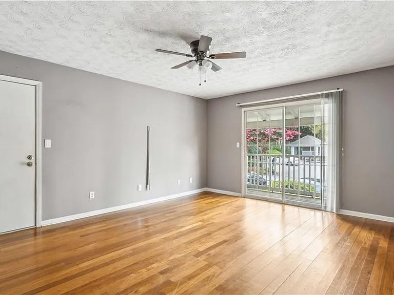 3155 Seven Pines Ct #303 — Photo 5