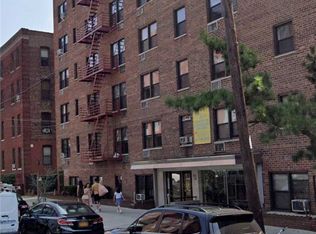 143-56 Roosevelt Ave #4, Flushing, NY 11354