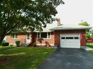 93 Mountain View Ave, Rensselaer, NY 12144