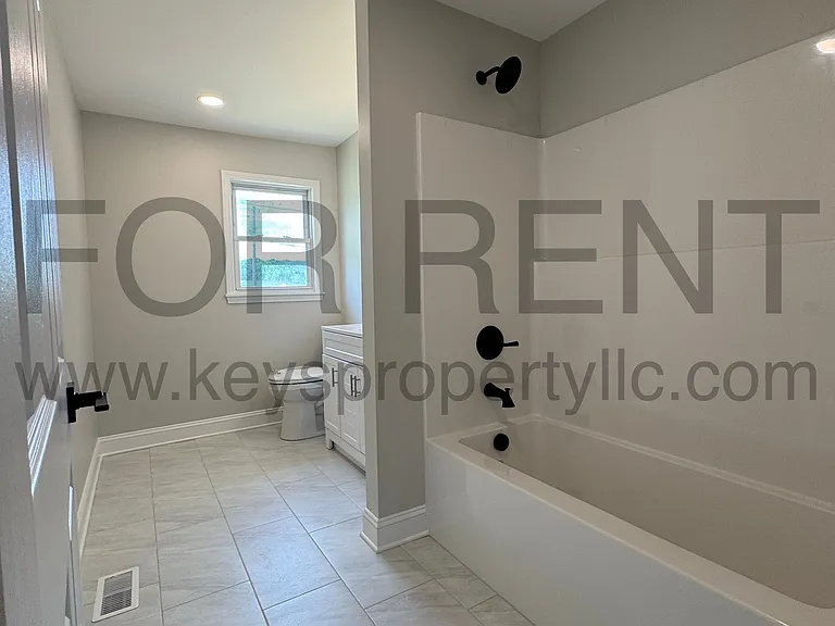 31647 Pinewood Dr — Photo 15