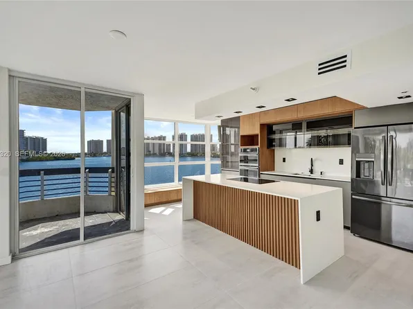 3530 Mystic Pointe Dr APT 415, Aventura, FL 33180