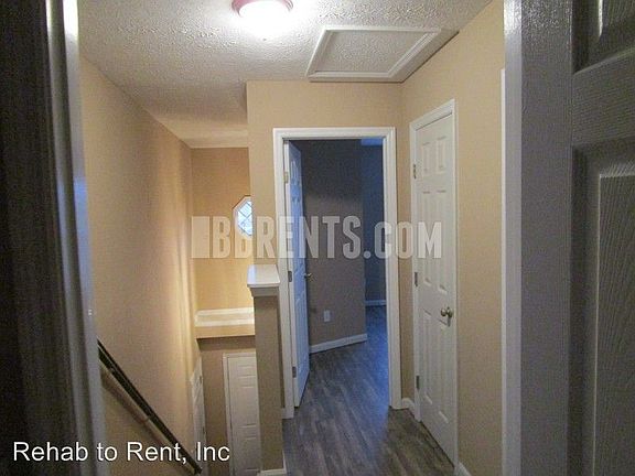3rd image of 2930 Bentbrook Dr
