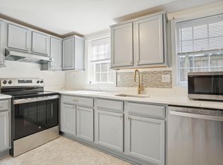 1121 Prince St, Alexandria, VA 22314