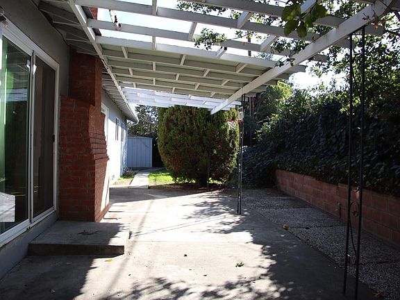 2nd image of 5968 Friar Ct