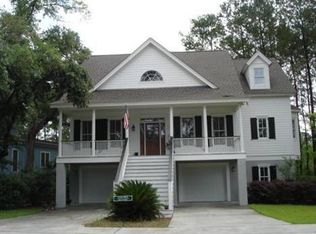 205 Willow Point Rd, Beaufort, SC 29906