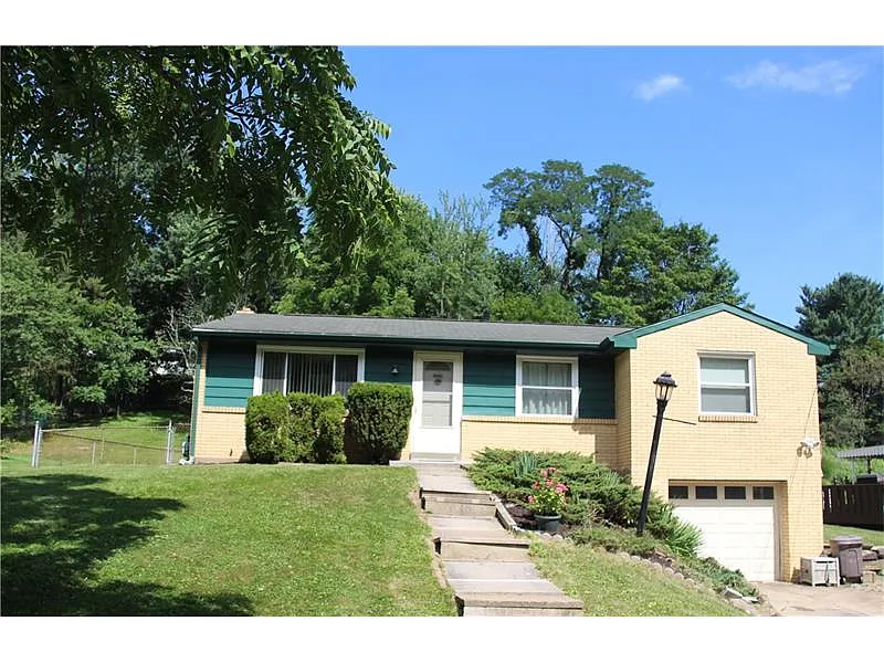214 Amity Rd photo 1