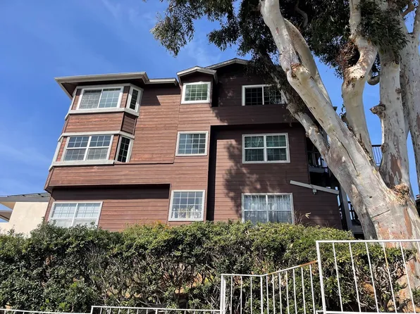 1806 McKee St, San Diego, CA 92110