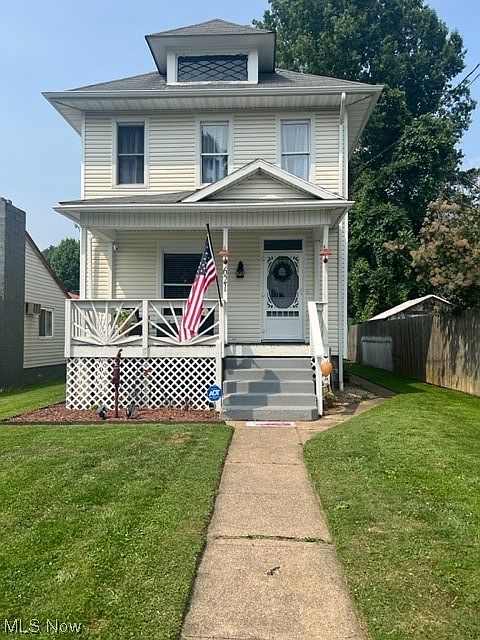 1st image of 621 30th St