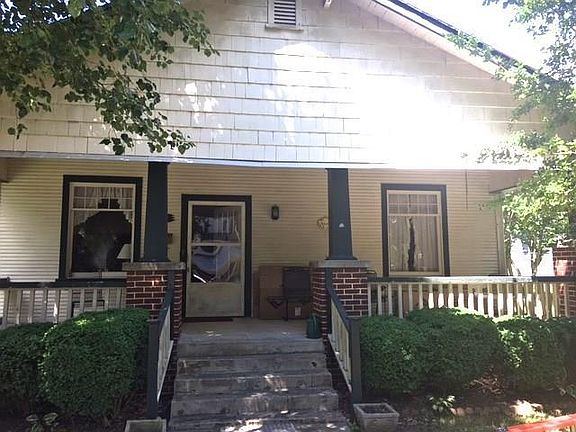 2nd image of 1312 Peach Ave