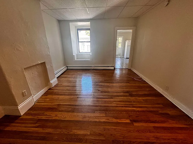 179.5 Harvard St #3-5 — Photo 12