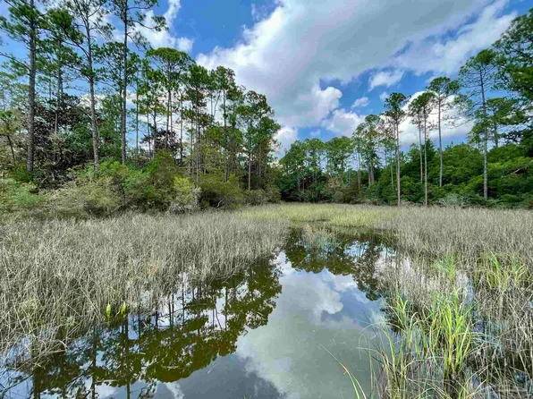 5081 Oneida Trl, Milton, FL 32583