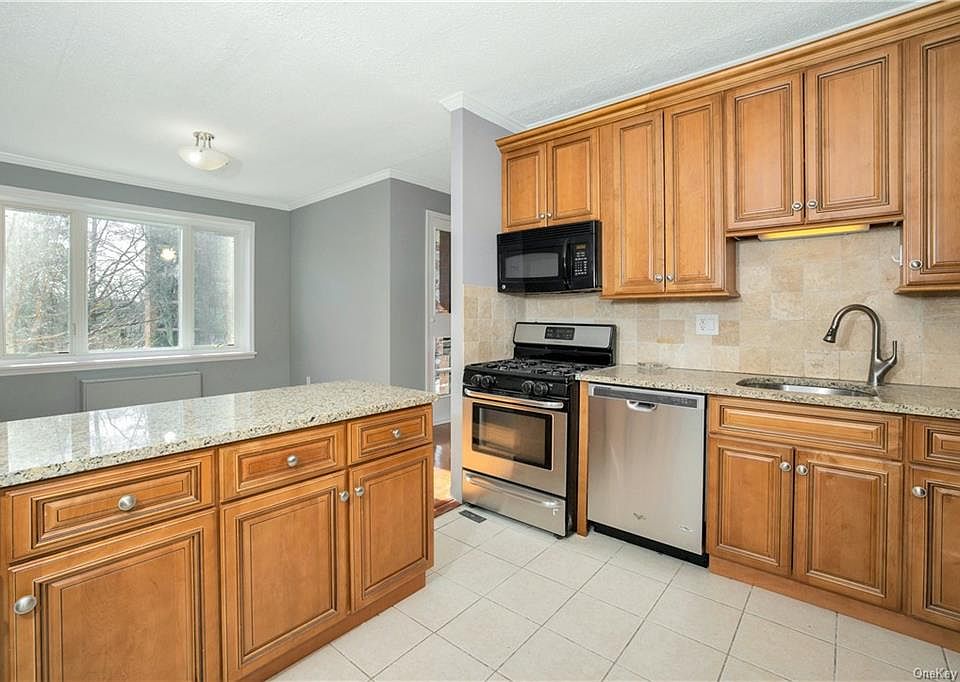 1st image of 16 Rockledge Ave APT 2G2