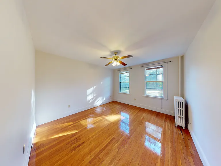 32 Sidlaw Rd #7 — Photo 3