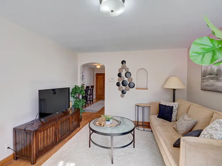 2632 Stevens St — Photo 1