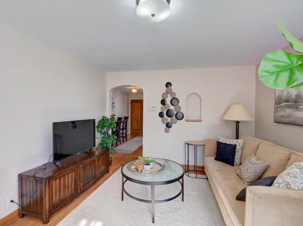 2632 Stevens St, 2632 Stevens St APT 1, Madison, WI 53705