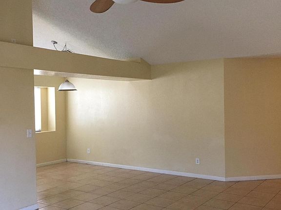3rd image of 7133 W Sierra Vista Dr
