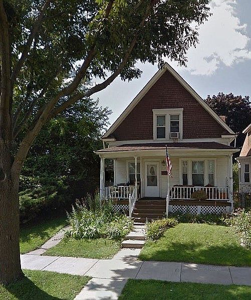 1st image of 1117 S 47th St