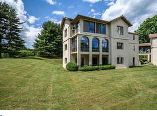 4 Ringfield Rd, Chadds Ford, PA 19317