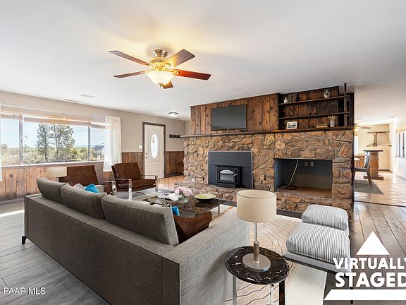 2nd image of 2635 W Kay Ranch Ln