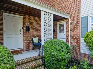 4 Windermere Place #6, Rockville Centre, NY 11570