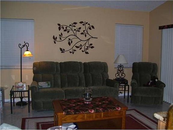 Dining Room Area