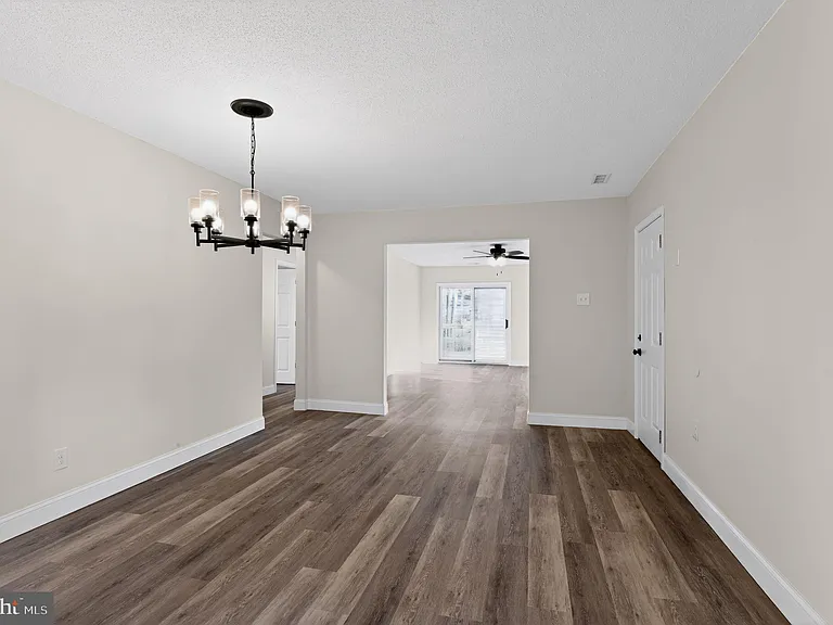 32 Rosewood Rd S — Photo 6