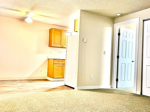 3rd image of 12111 122nd St E #8