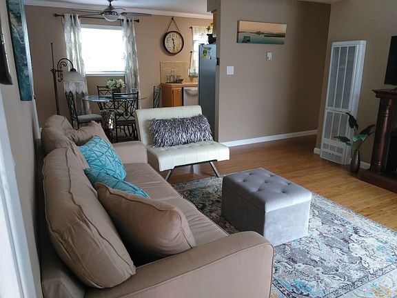 2nd image of 274 Pamela Dr APT 5