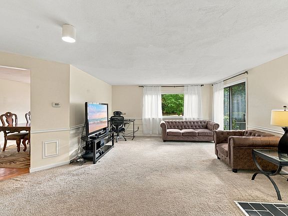 2nd image of 161 Leland Farm Rd #161