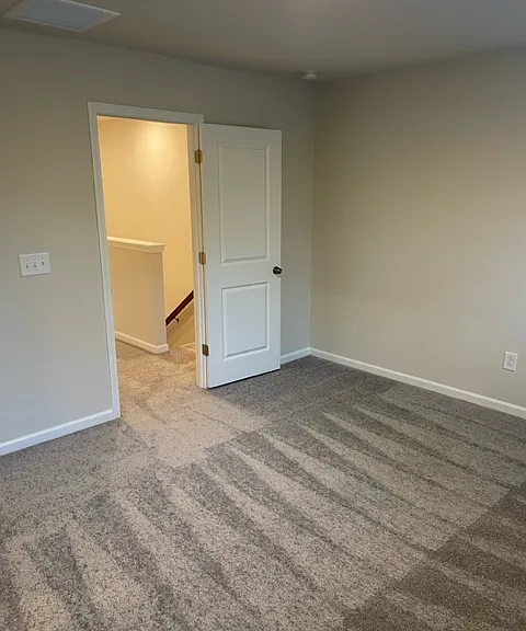 139 Triumph Ave #C — Photo 15