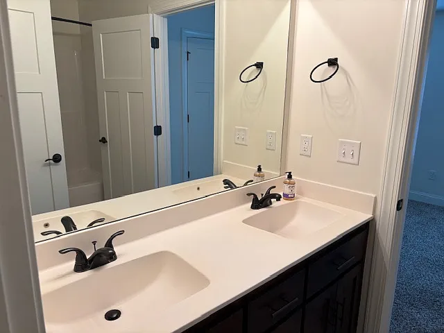 5972 N London Ave — Photo 22
