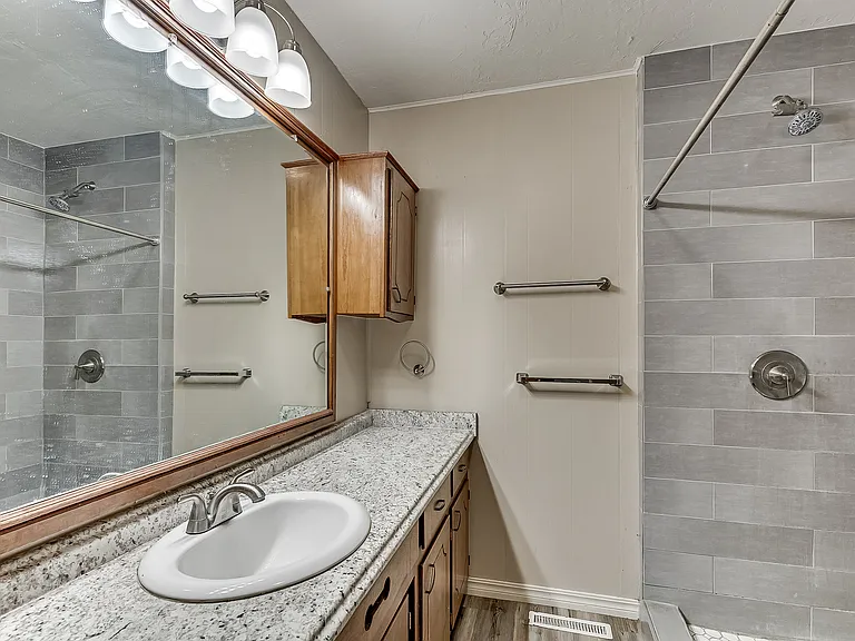 27115 Western Ave — Photo 44